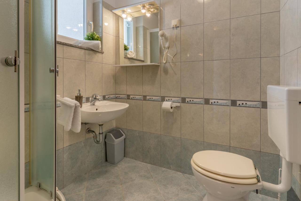 Apartments Lopari نيغيزيني المظهر الخارجي الصورة